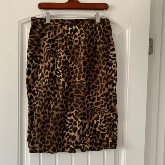 Michael Kors Animal Print Pencil Skirt - Picture 1 of 5